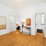 Apartment Whome Escape Exclusive Downtown Building For Rent