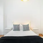 Whome Escape Exclusive Downtown Building For Rent Apartment *