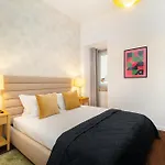 Whome Escape Exclusive Downtown Building For Rent Apartment *