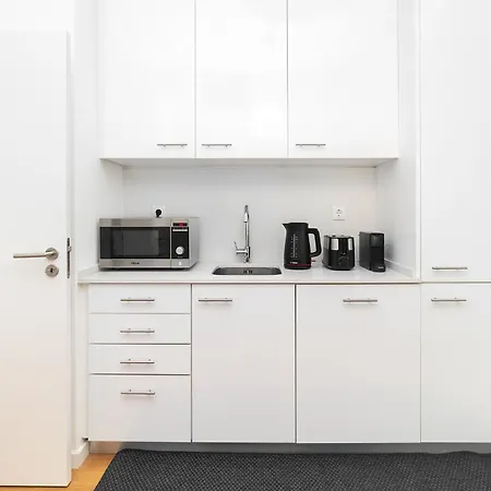 아파트 Whome Escape Exclusive Downtown Building For Rent 리스본