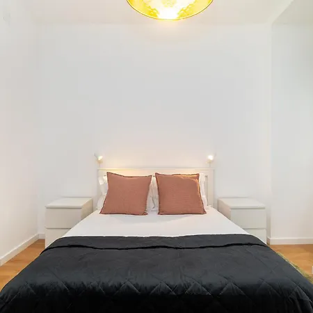 Whome Escape Exclusive Downtown Building For Rent * リスボン