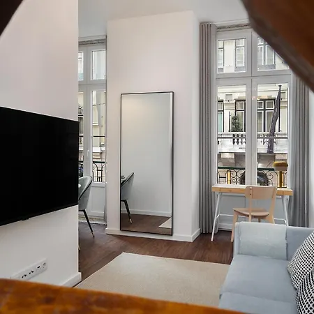 Lägenhet Whome Escape Exclusive Downtown Building For Rent *