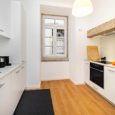 Whome Escape Exclusive Downtown Building For Rent * Lizbona